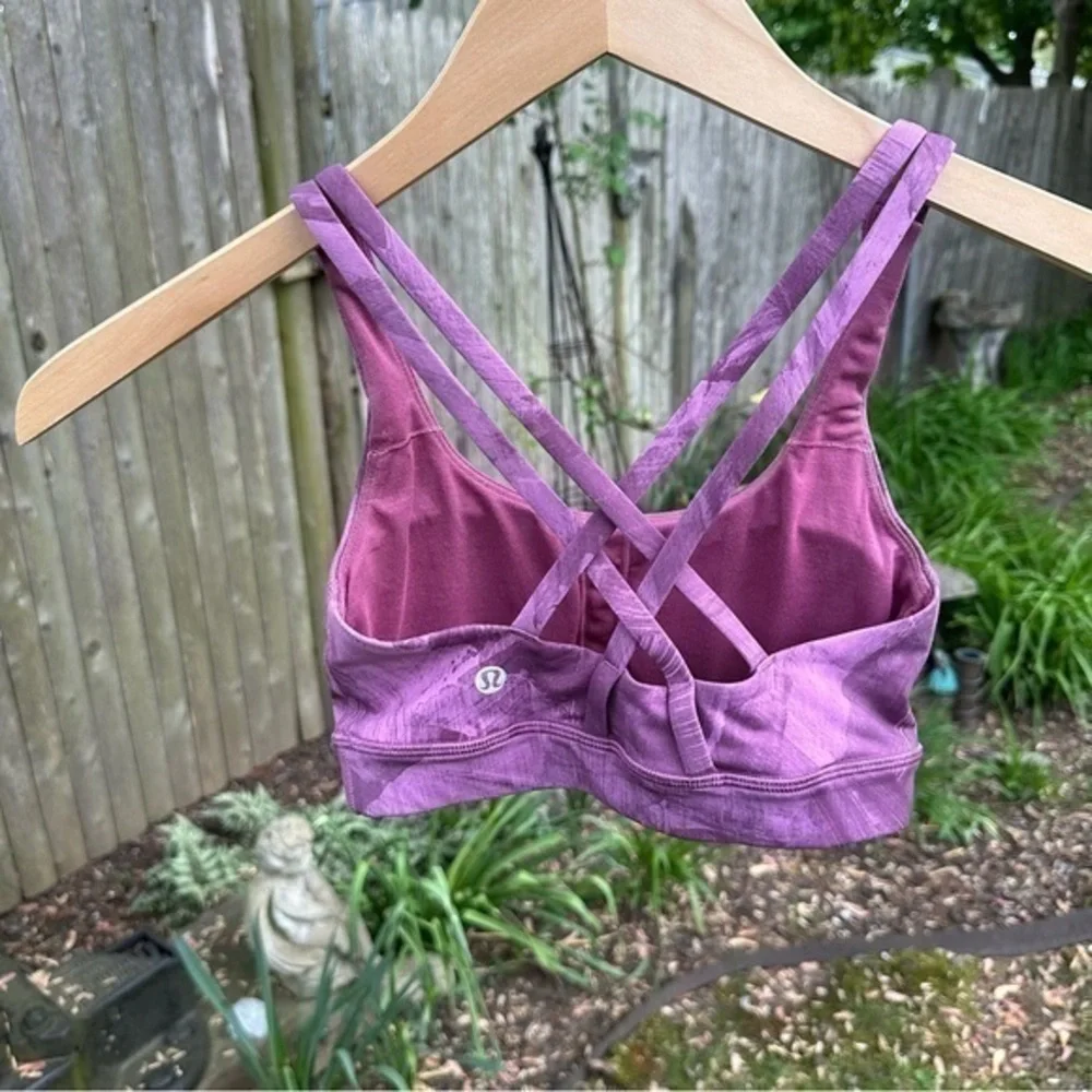 lululemon Energy Bra (Size 2)‎
